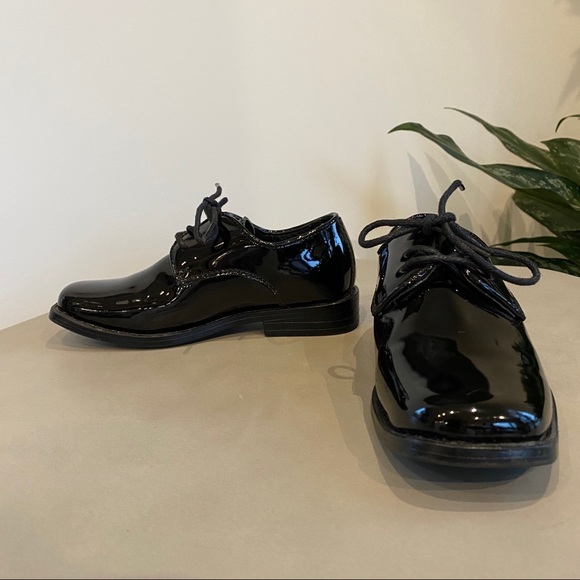 BOYS DRESS SHOES Size 10 TUXEDO - Picture 2 of 7